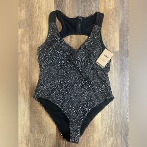 Nike Black and White Speckled One-Piece Swimsuit-XL NWT